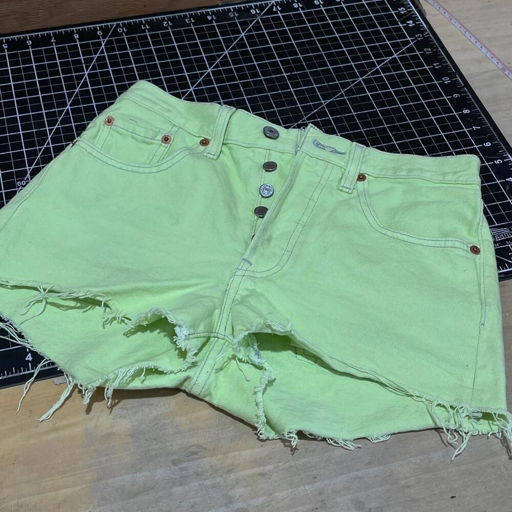 Levi-s Women's Green Shorts